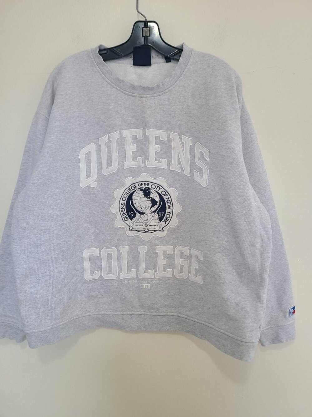 Kith x Russell Athletic For CUNY Queens College Crewneck Heather Grey size XXL